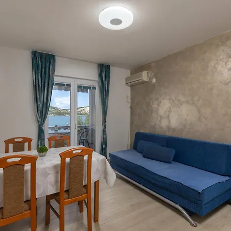 Family Resort Santa Maria - Happy Rentals Stara Novalja Exterior photo