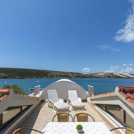 Family Resort Santa Maria - Happy Rentals Stara Novalja Exterior photo