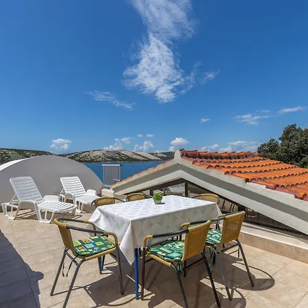 Family Resort Santa Maria - Happy Rentals Stara Novalja Exterior photo